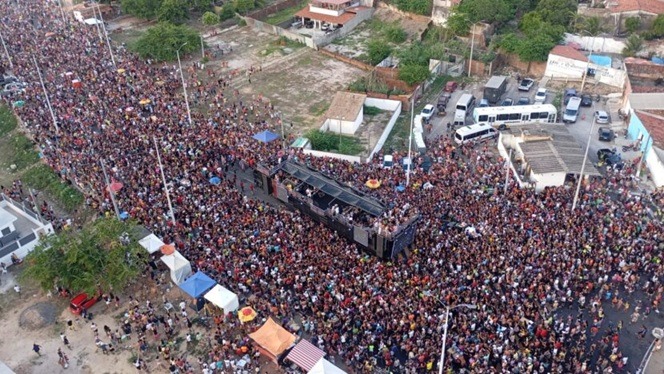 Confira a programação completa de shows do Carnaval de Natal dividida por dias e polos