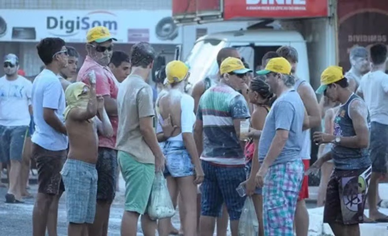 Cidade do RN cancela 'mela-mela' no carnaval por causa da escassez de água