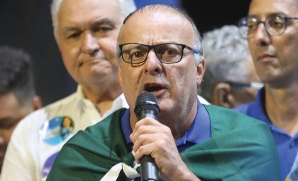 Após mal-estar e febre, Paulinho Freire recebe alta hospitalar