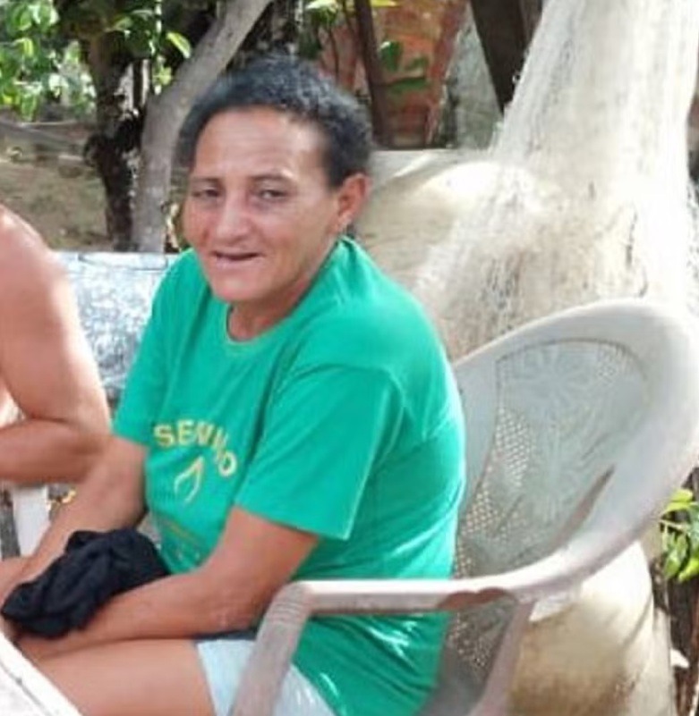 Mulher é morta com golpes de machado dentro de casa na Grande Natal