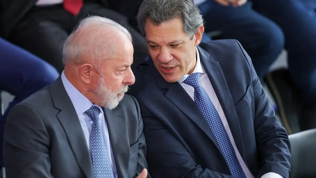 Eletrônicos mais caros? Governo eleva em até 25% o imposto de importação sobre mil itens