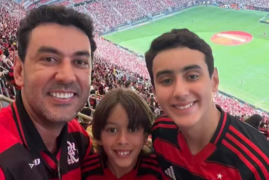 Secretário agiu sozinho e morreu antes dos filhos, aponta polícia