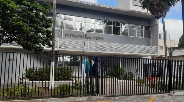 Concurso público da Procuradoria Geral do RN tem 22 vagas de analista jurídico e salário de quase R$ 9 mil