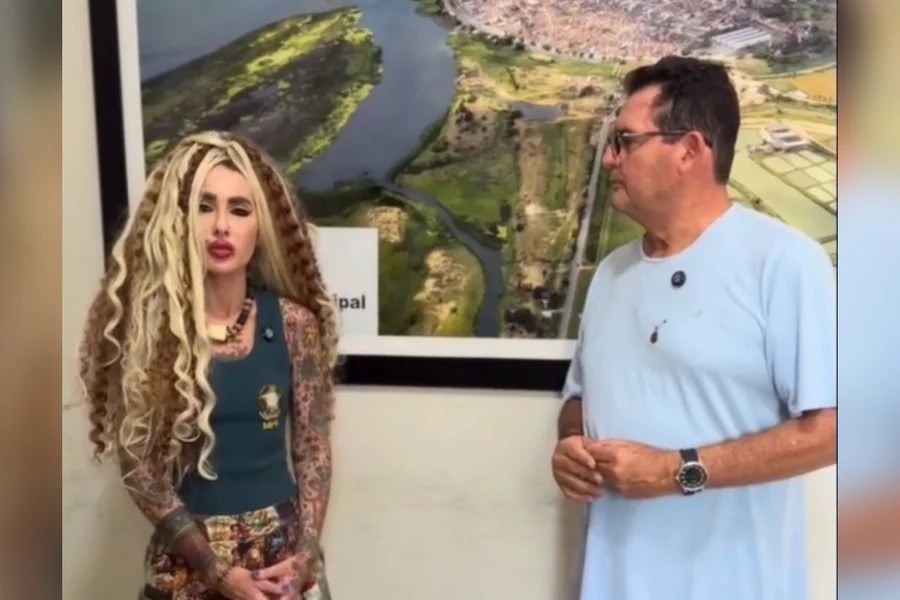 Procuradora sofre ataques misóginos após gravar vídeo institucional