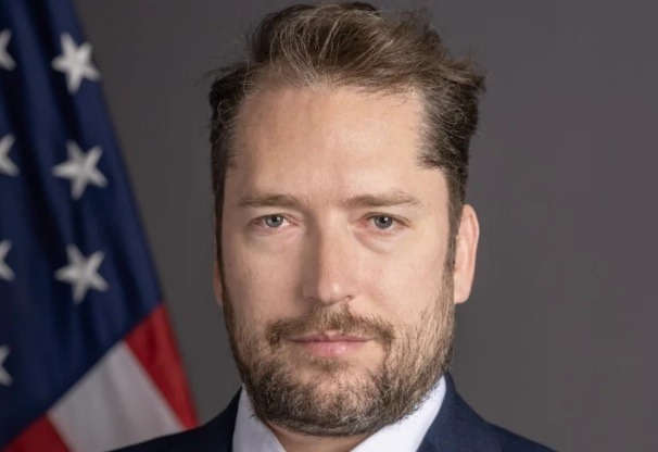 Itamaraty revoga visto de assessor de Trump e alega “informações falsas” no pedido