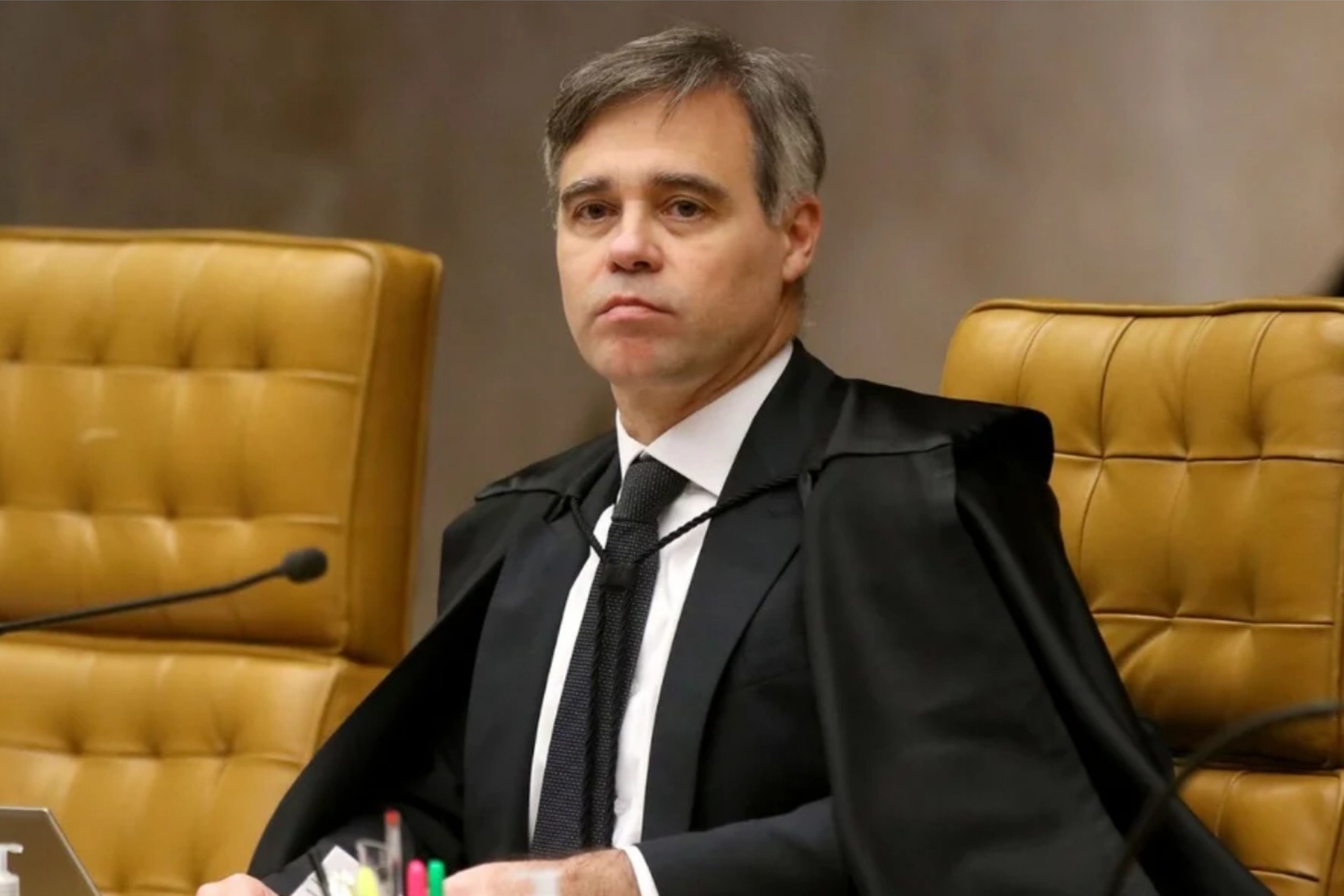 Mendonça manda leiloar carros de luxo do Careca do INSS e Camisotti