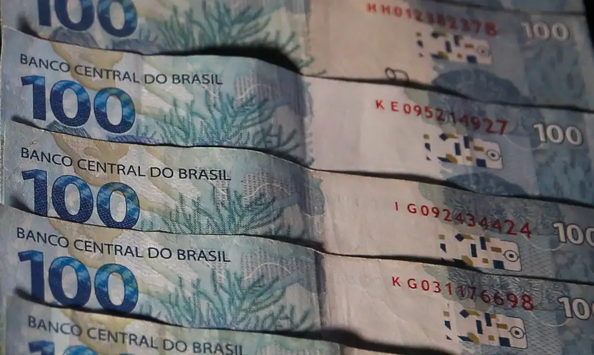 Governo bloqueia R$ 1,6 bilhão do Orçamento de 2026