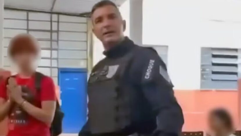 PM agride estudantes dentro de escola estadual no Rio e é afastado após repercussão