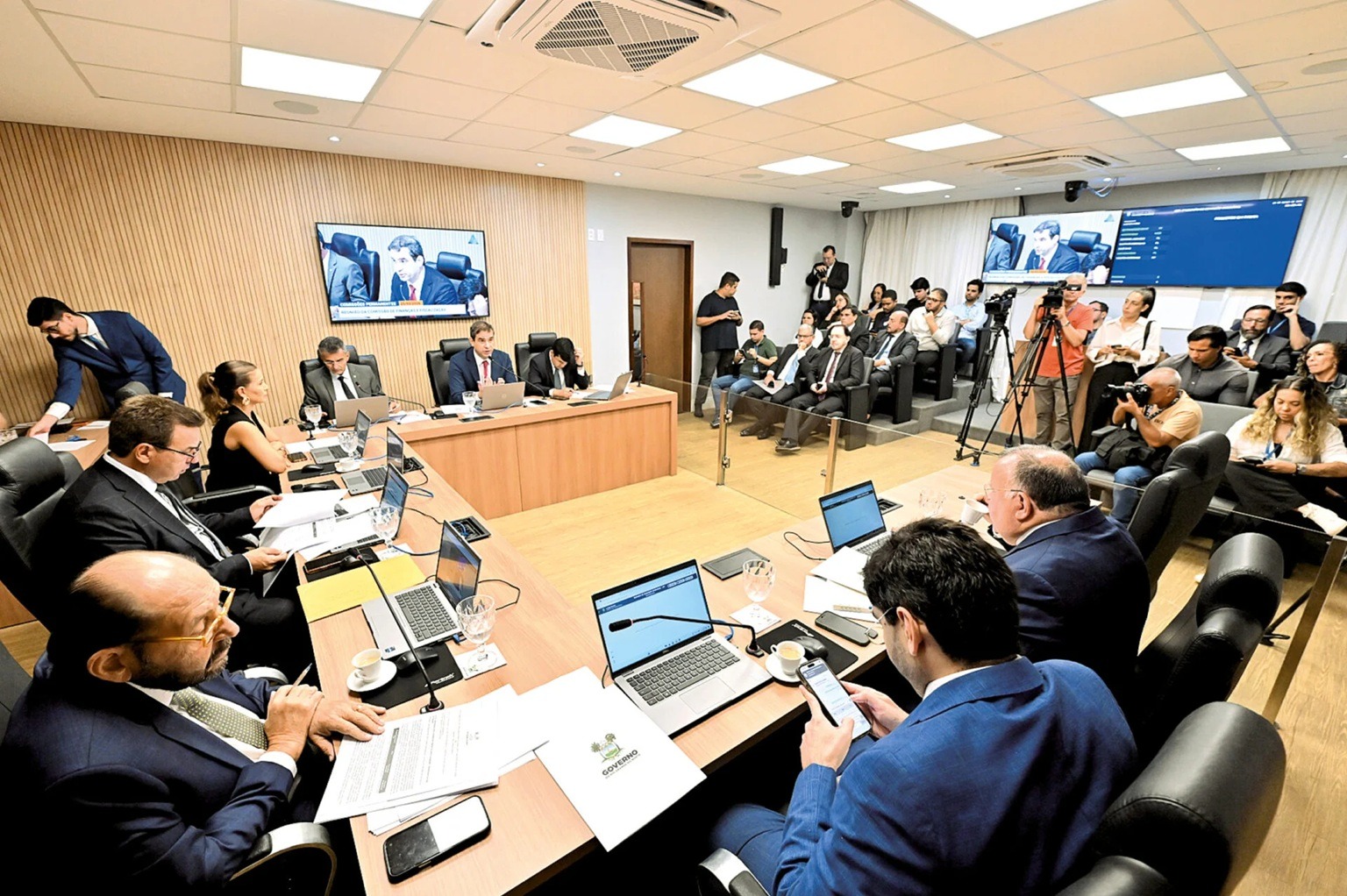 Governo do RN admite dívida de R$ 363 milhões com consignados e gera pressão na Assembleia