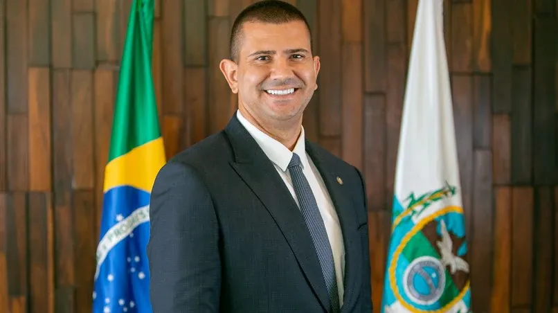 Douglas Ruas é eleito novo presidente da Alerj e pode assumir governo do RJ