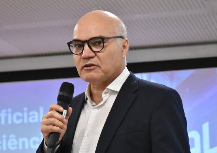 ‘Não é o prefeito que sofre, é o povo’, diz secretário sobre retenção de verbas para Natal