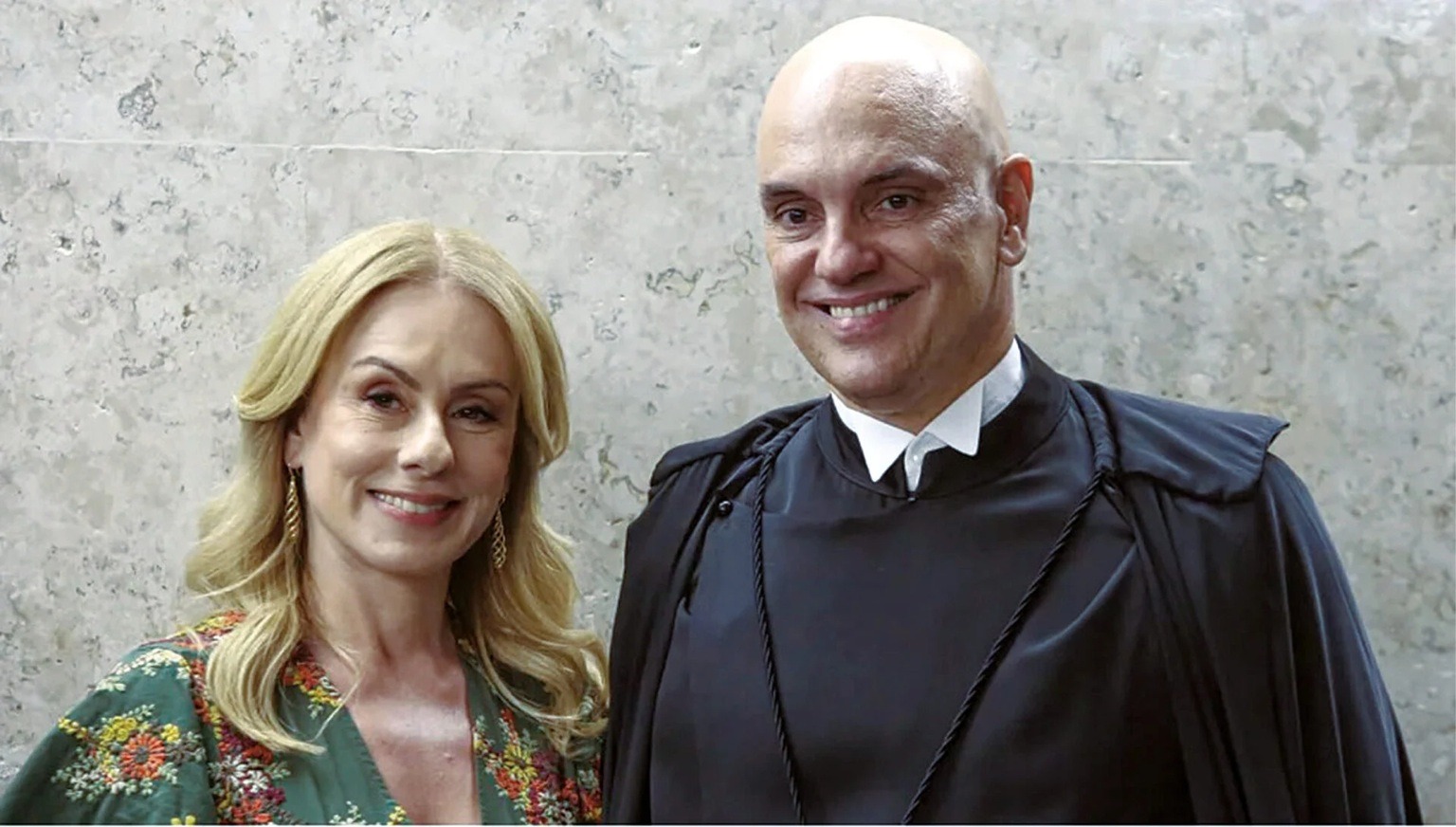 Master pagou R$ 80 milhões a escritório de esposa de Moraes, apontam dados da Receita