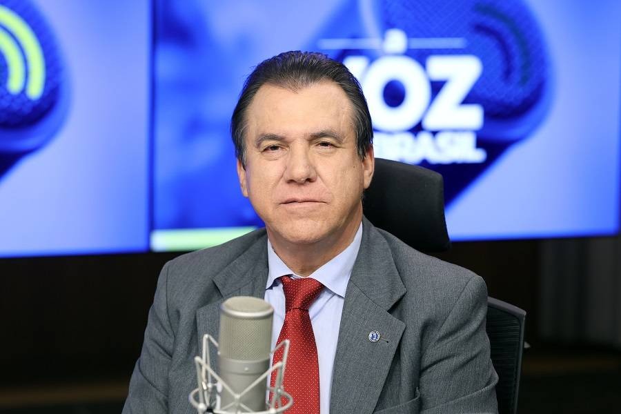 Governo federal vai liberar FGTS para pagamento de dívidas, diz ministro