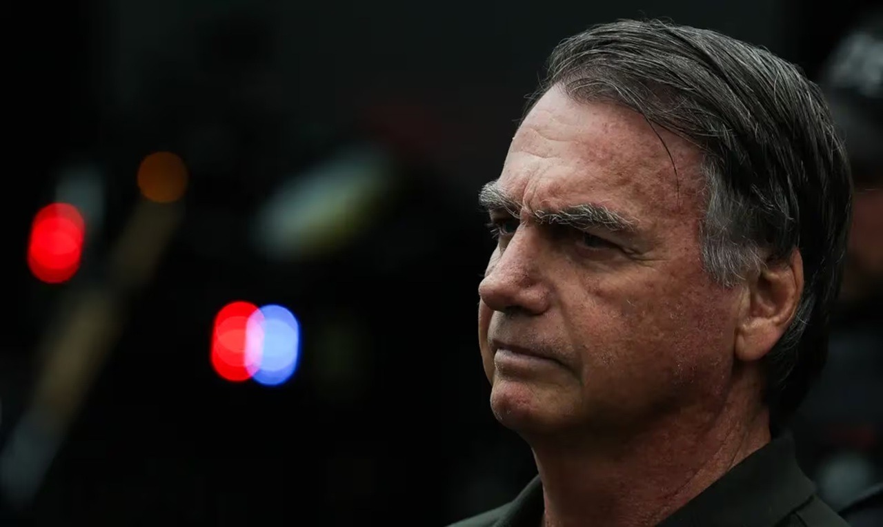 Delegado revisa inquérito e conclui pela 2ª vez que não houve interferência de Bolsonaro na PF