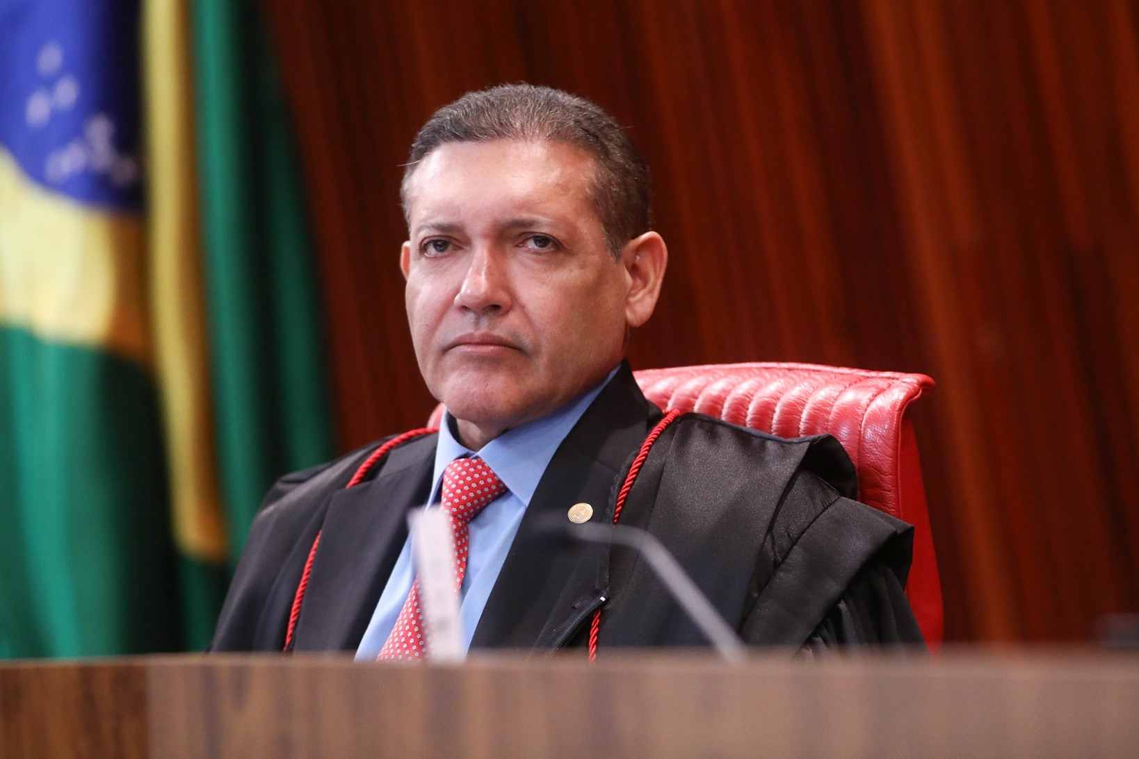 Nunes Marques é eleito presidente do TSE