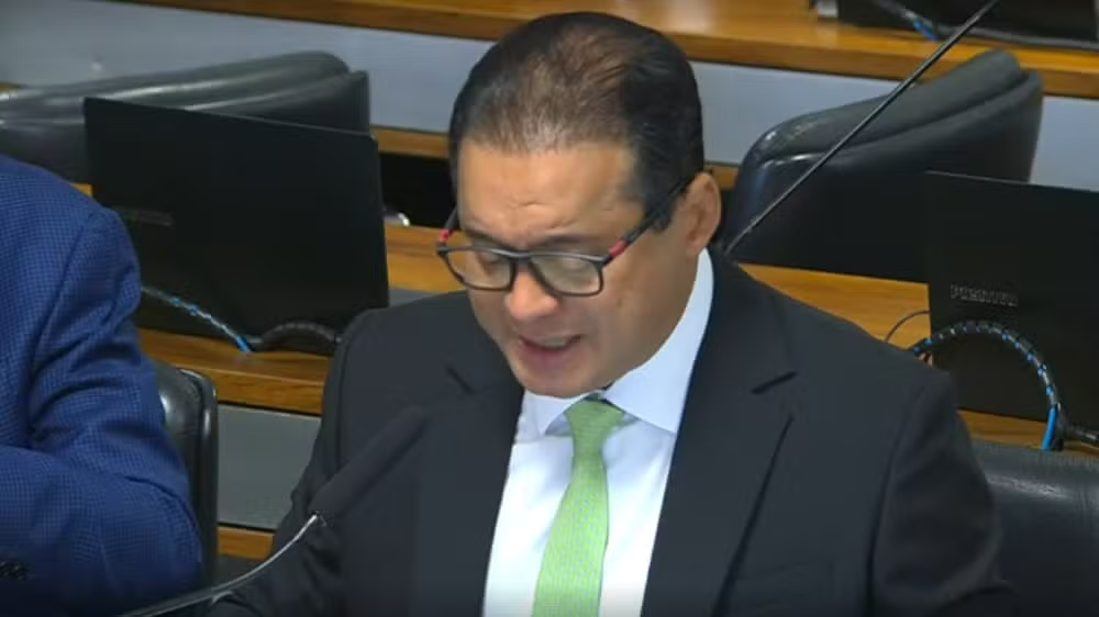 CCJ adianta data da sabatina de Jorge Messias no Senado para 28 de abril