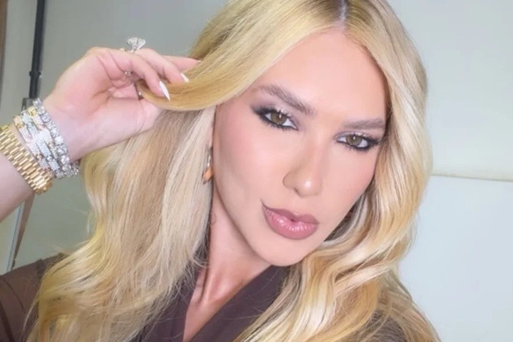 Virginia é condenada a indenizar cliente que não gostou de perfume da Wepink
