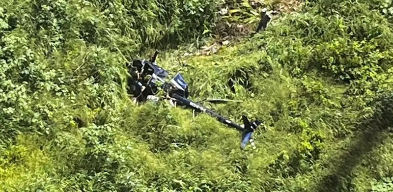 VÍDEO: Helicóptero cai em Campina Grande com quatro pessoas a bordo