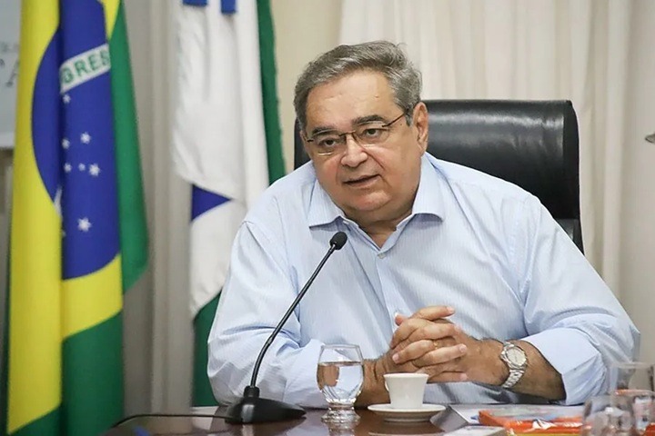 Álvaro Dias suspende agenda pública para exames e cirurgia oftalmológica