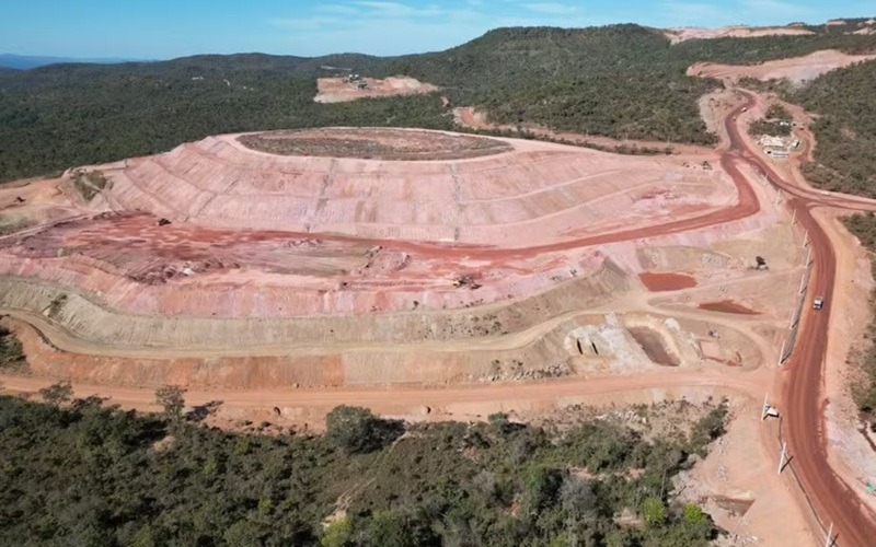 Empresa americana anuncia compra de mineradora brasileira de terras raras por US$ 2,8 bi