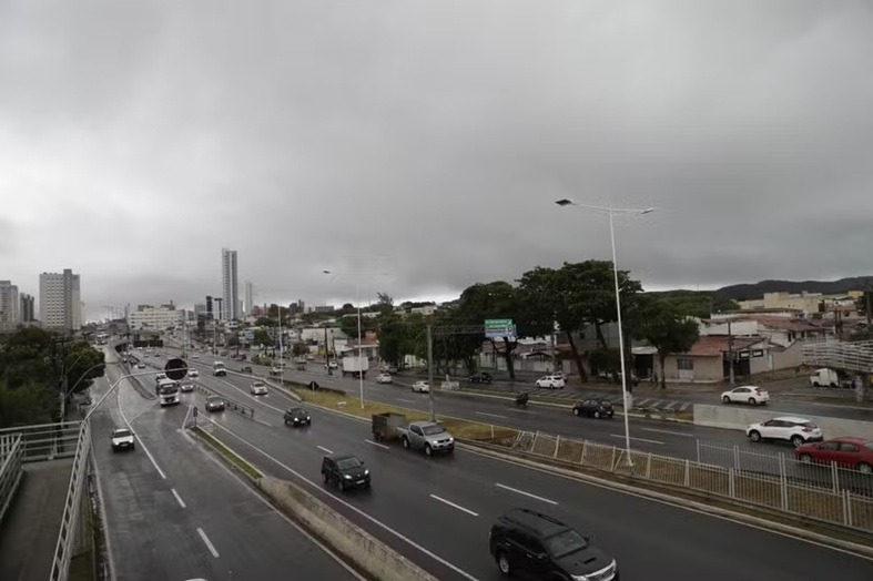 Natal registra mais de 30 pontos impactados pelas chuvas; veja lista completa