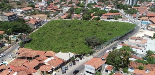 Justiça condena Idema e terceirizada por condições de trabalho no Cajueiro de Pirangi