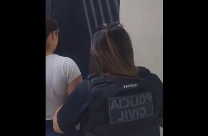 VÍDEO: Polícia prende mulher suspeita de esquema com dinheiro do tráfico em empresa de eventos em Natal