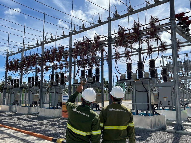 Neoenergia renova mais 3 concessões e prevê R$ 50 bi em investimentos no Brasil até 2030