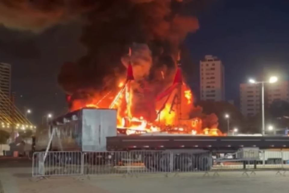Tirullipa estima prejuízo de R$ 13 milhões após incêndio em circo em Natal
