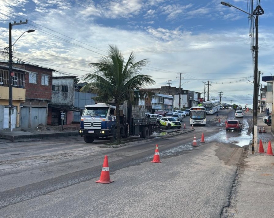 Prefeitura inicia obra de drenagem na avenida Solange Nunes, em Cidade Nova