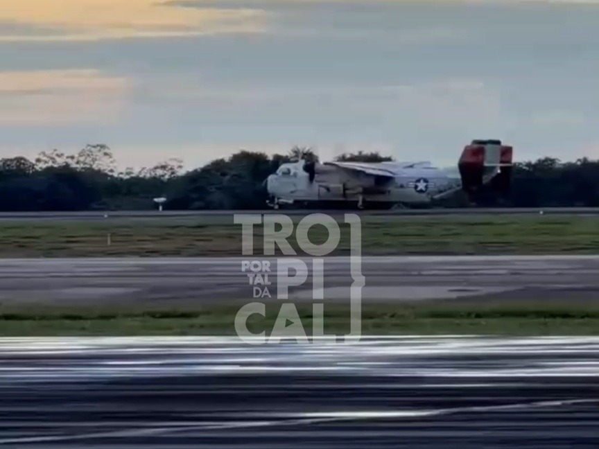 Avião da Marinha dos EUA pousa em emergência no Aeroporto de Natal