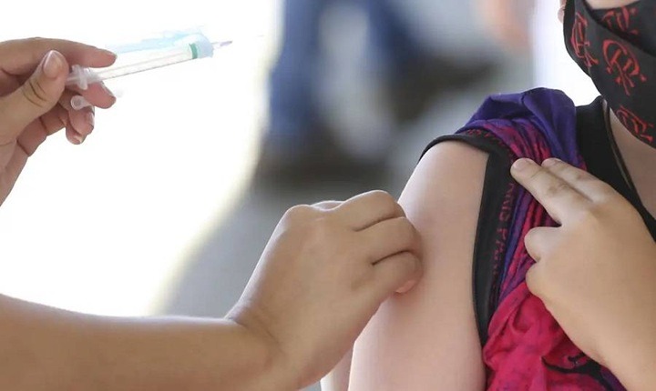 Vacinação em escolas públicas de Natal começa nesta segunda-feira (25)