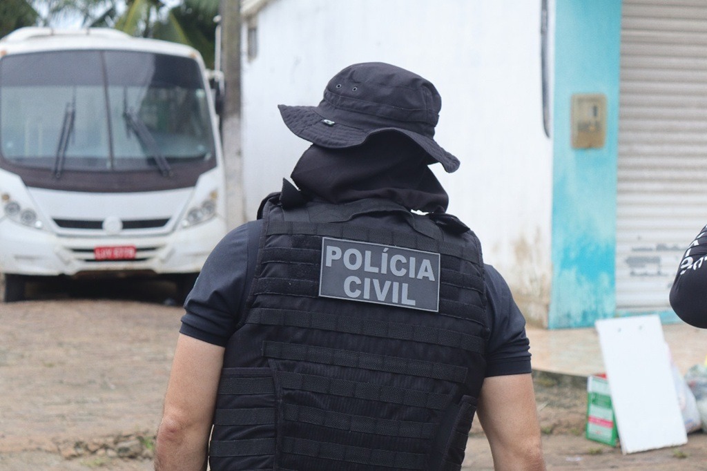 Foragido condenado por tráfico, associação criminosa e adulteração de veículo é preso na Grande Natal
