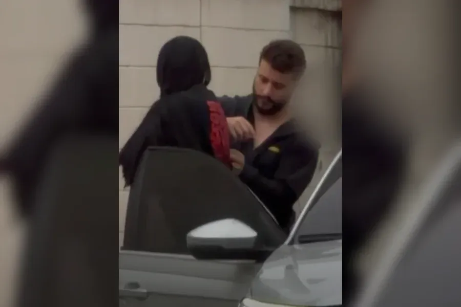 VÍDEO: Falso médico aplicou Mounjaro em paciente no meio da rua, diz polícia