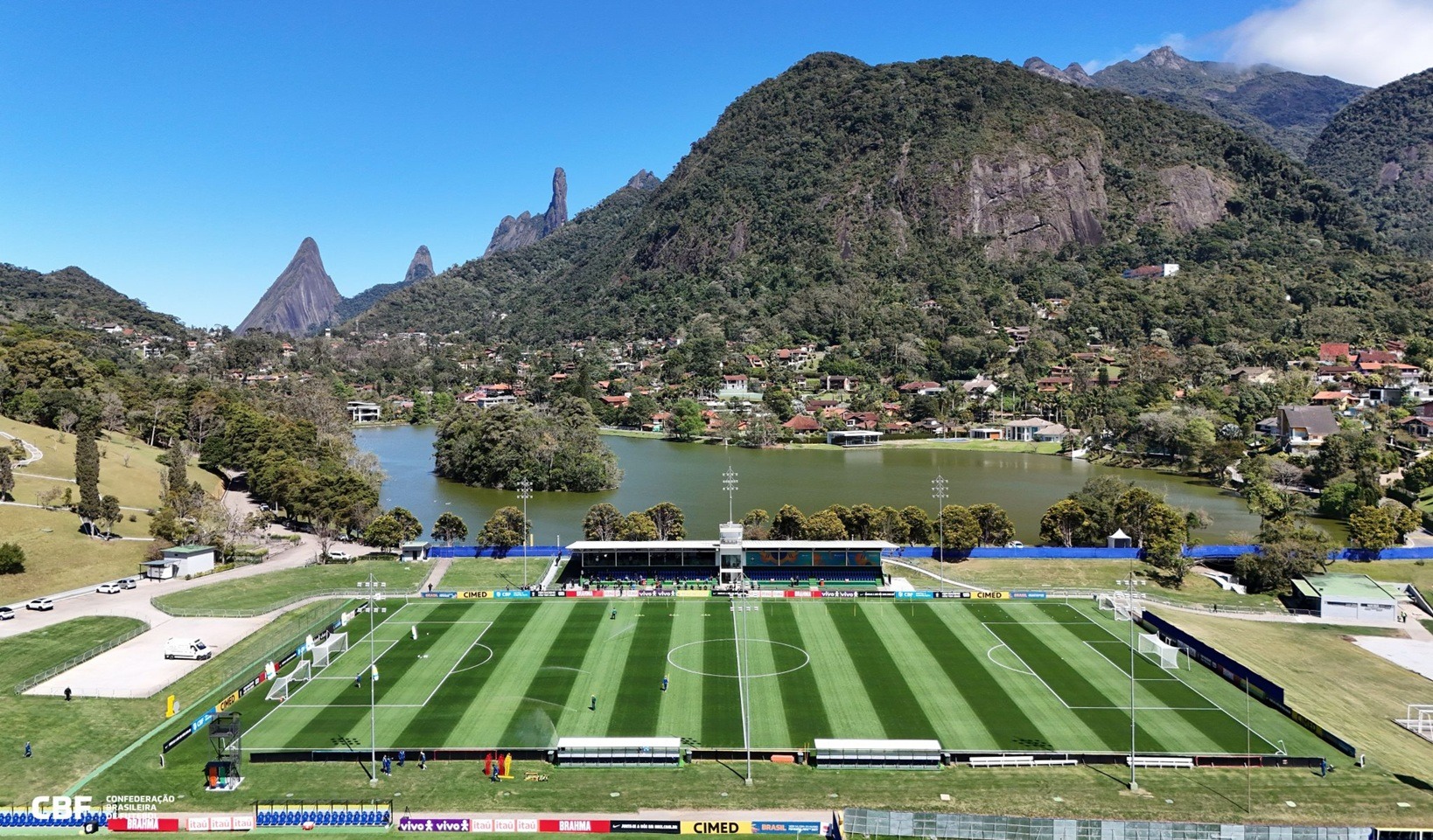 Seleção se apresenta hoje e CBF avalia Neymar com atenção