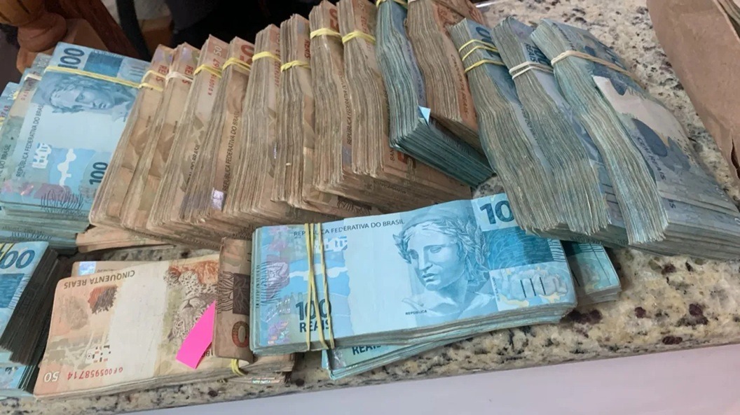 PCC no setor de combustíveis: operação identifica seis fintechs usadas como bancos da organização criminosa