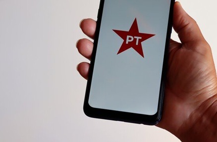 TCU investigará gastos milionários do PT com propaganda digital