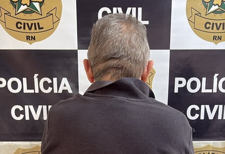Homem é preso suspeito de receptação e venda de cigarros ilegais no Alecrim