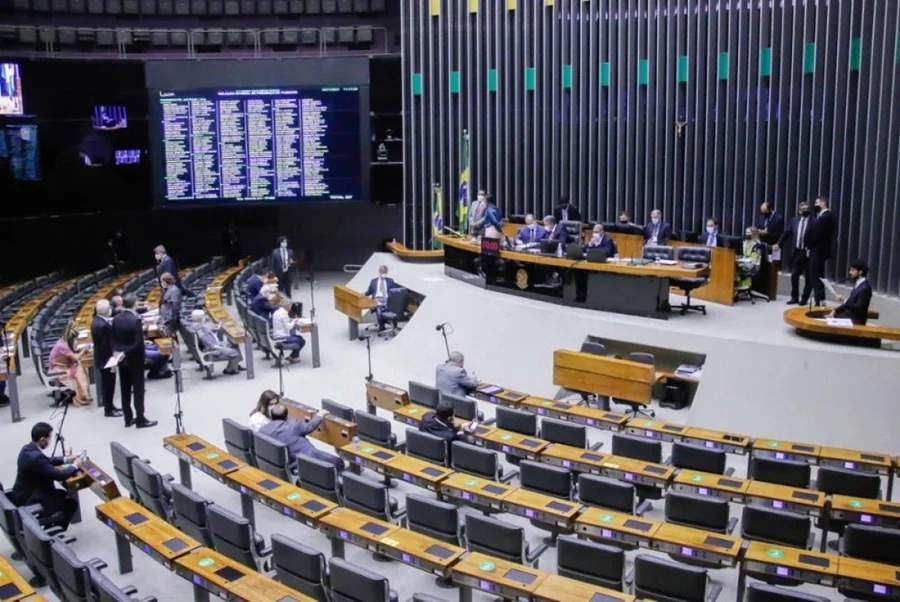Redução da maioridade penal para 16 anos: o que acontece agora?