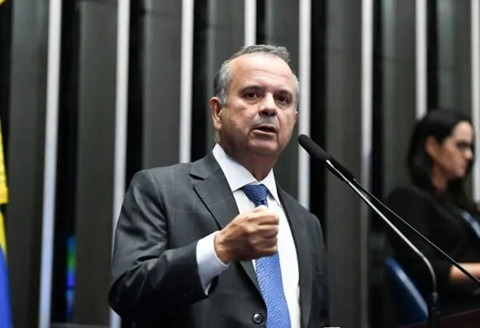 Rogério Marinho vê “dificuldade cognitiva” do governo sobre 6X1