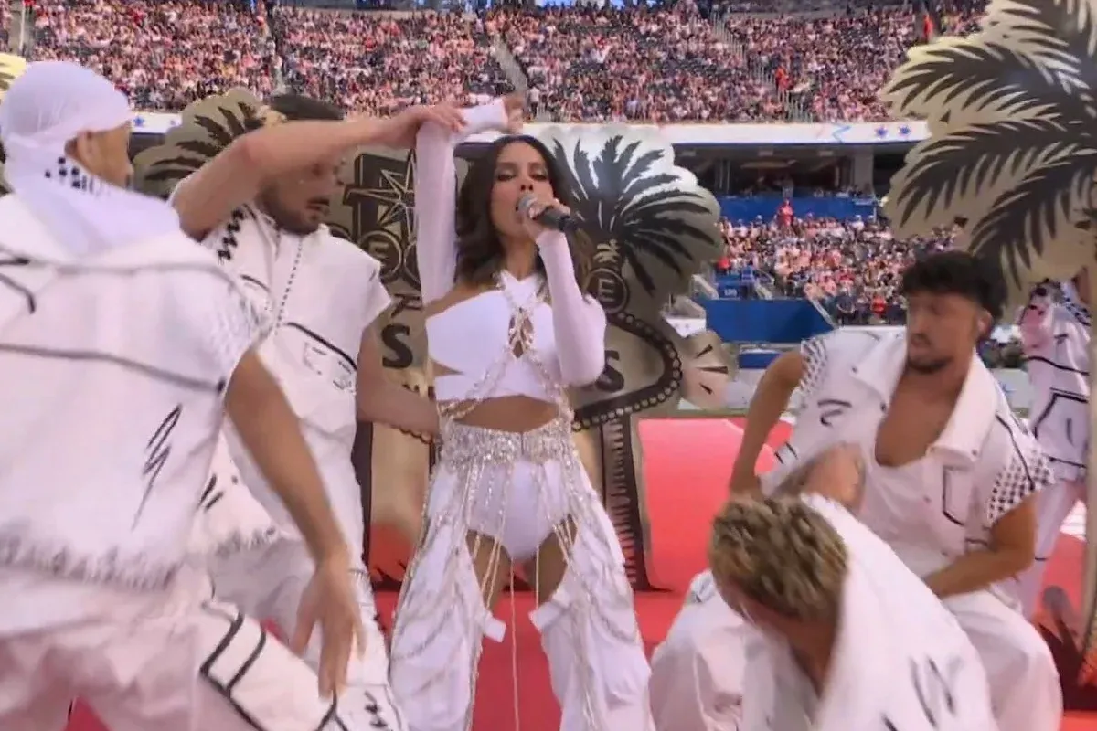 VÍDEO: Show de Anitta na abertura da Copa do Mundo decepciona web