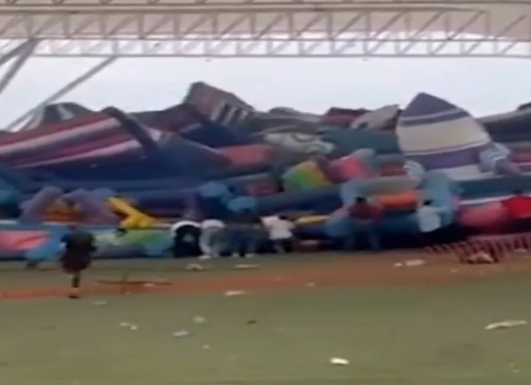 Vídeo mostra castelo inflável sendo lançado ao ar com crianças dentro; 10 ficam feridas; assista