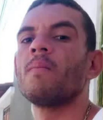 Homem é demitido de padaria, responsabiliza ex-colega e planeja execução