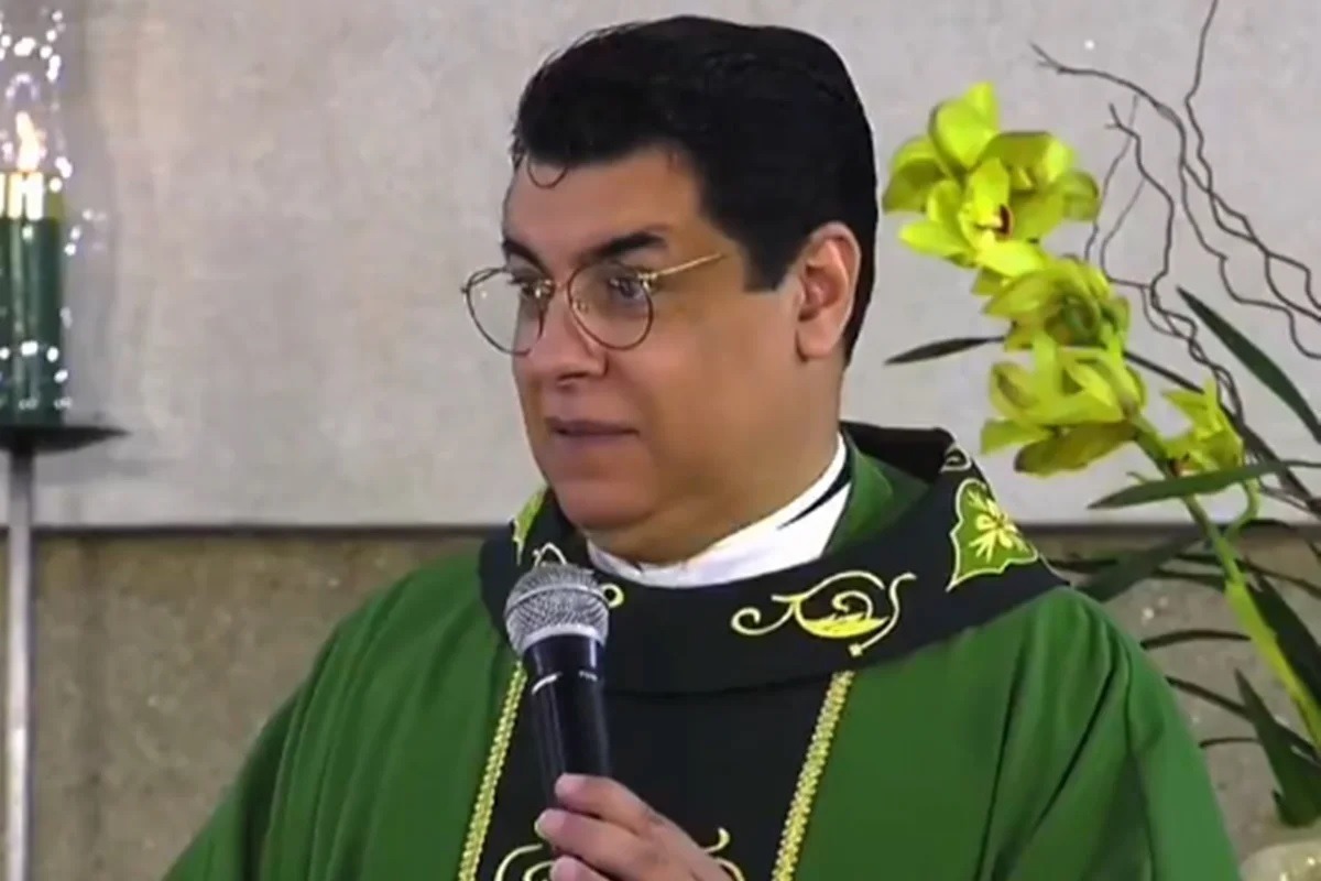 Após viralizar, padre detalha caso da “iludida” e esclarece conselho dado a noiva