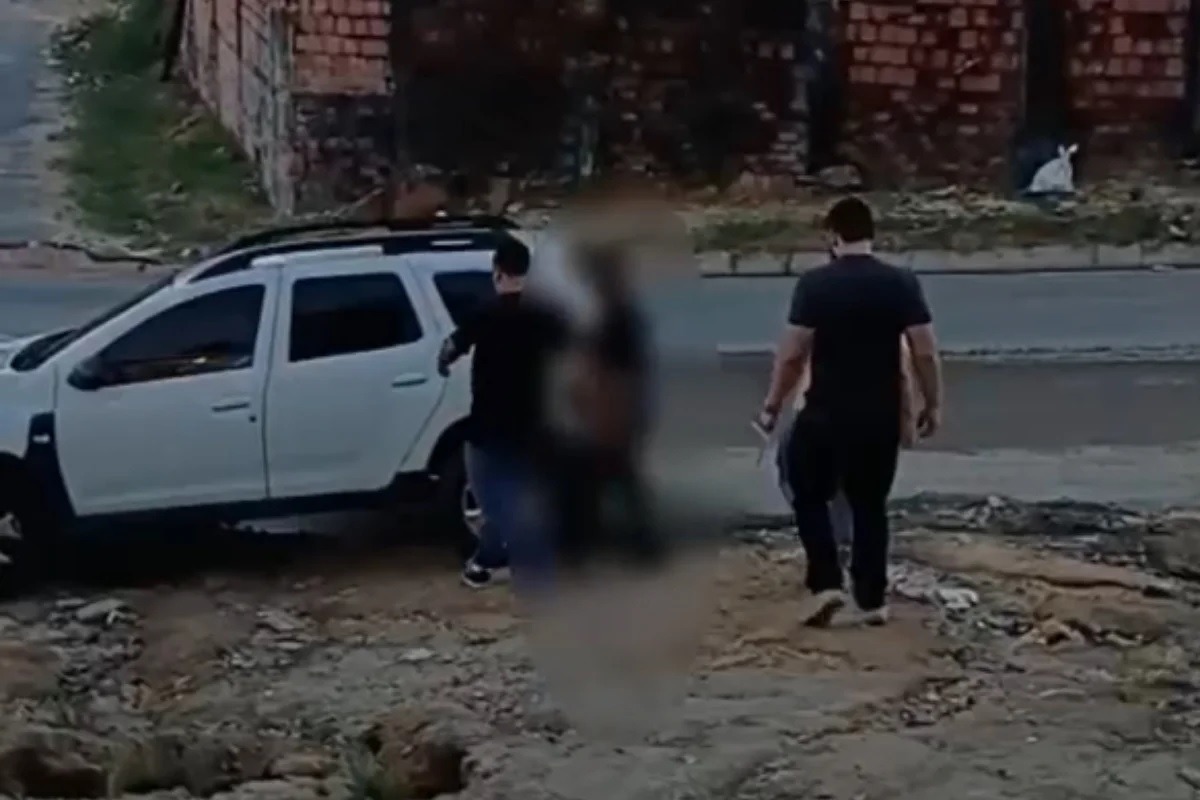 Pastor abusa de criança após ir à casa dela "afastar demônios"