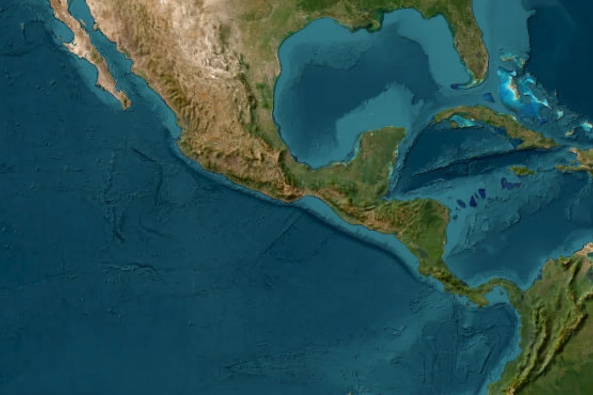Terremoto de magnitude 7,4 atinge o México e causa alerta de tsunami