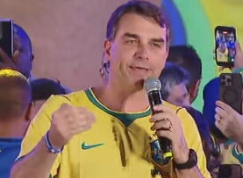 PL fará convenção de Flávio Bolsonaro sem vice e com alianças indefinidas