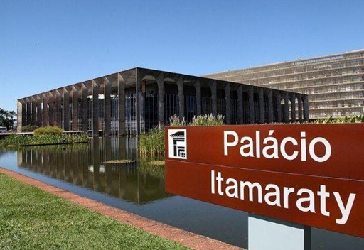 Itamaraty rejeita pedido de visto de missão do governo Trump