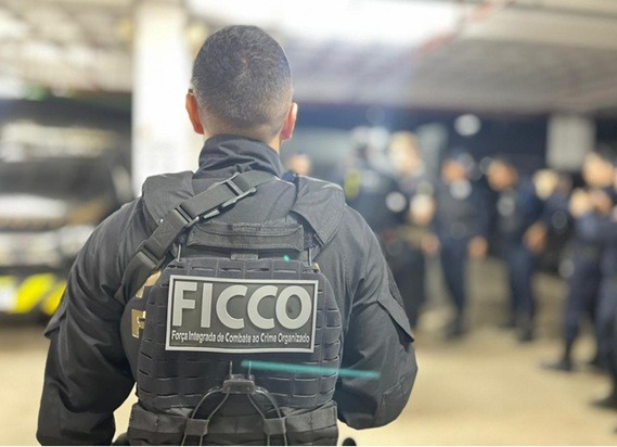 Operação prende cinco investigados por tráfico de drogas e lavagem de dinheiro em quatro cidades do RN