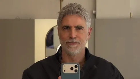 Reynaldo Gianecchini abandona grisalho e muda visual para novo filme; veja